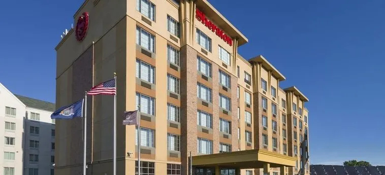 Gate Hotel JFK Airport